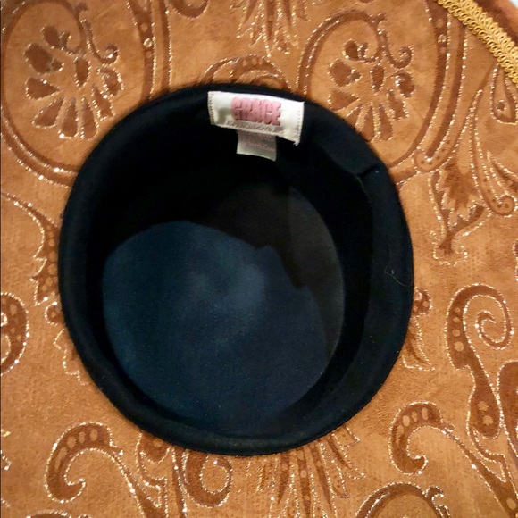 Handbag matching hat - Picture 4 of 6